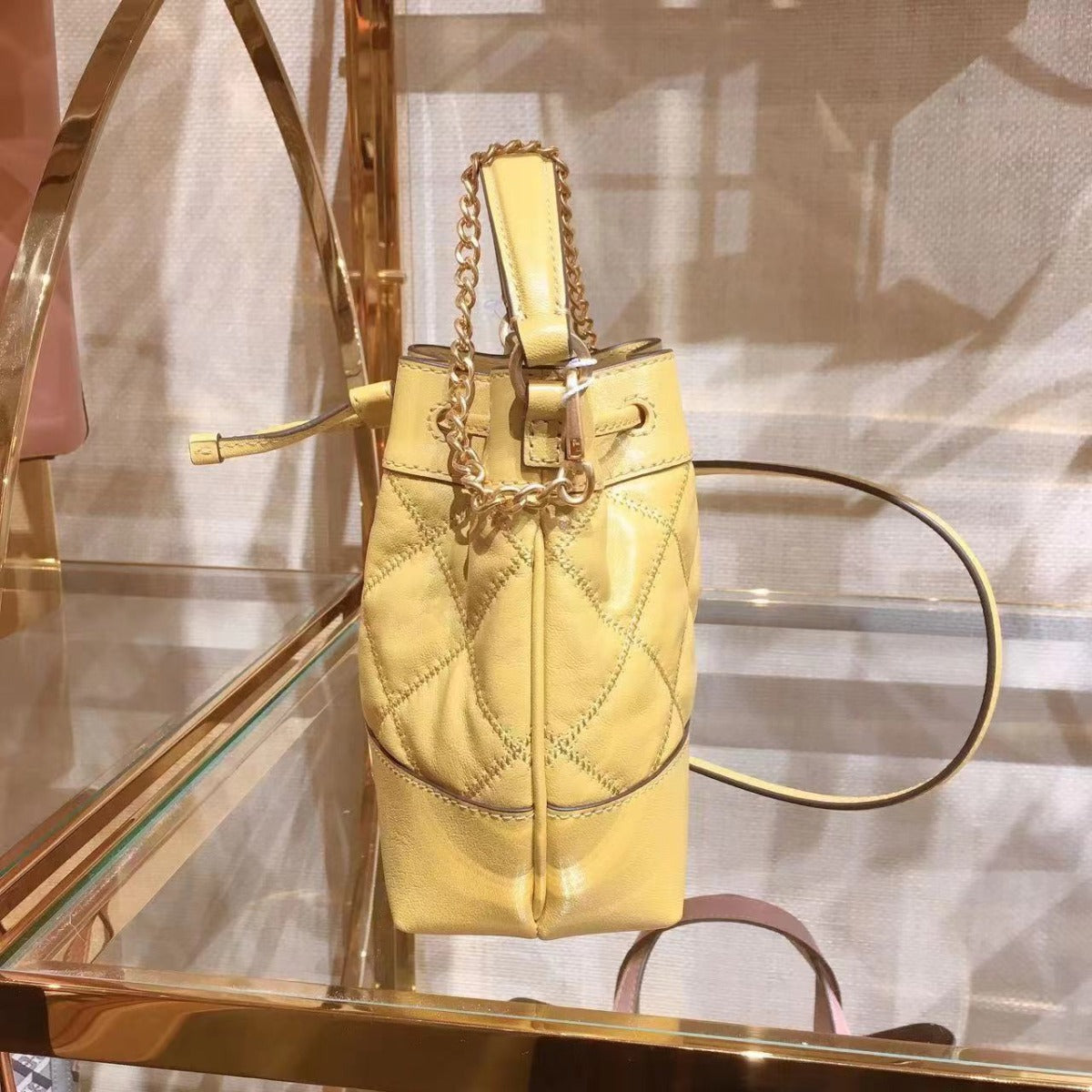 Tory Burch 87869 0422 Willa Mini Drawstring Bucket Shoulder Bag Golden Sunset 196133227404 Tory Burch 87869 0422 Willa Mini Drawstring Bucket Shoulder Bag Golden Sunset 196133227404